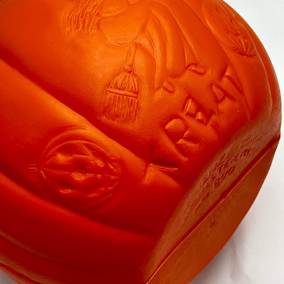 RENZI Corp 2 vintage blow mold no. 800 HALLOWEEN trick or treat buckets VINTAGE - Picture 3 of 12